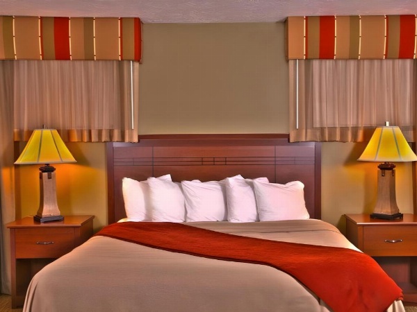 Best Western Town And Country Inn image 12