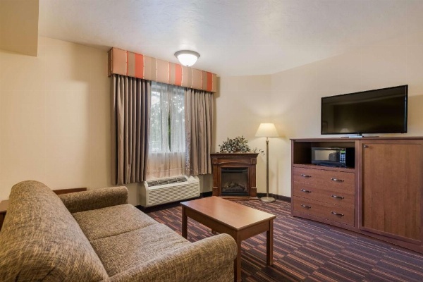 Best Western Town And Country Inn image 23